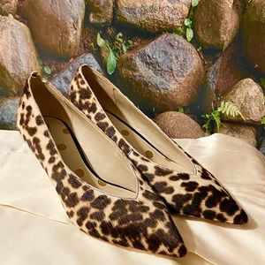 Bodens Womens Leopard Print Kitten Heel Sz 41 / 9.5